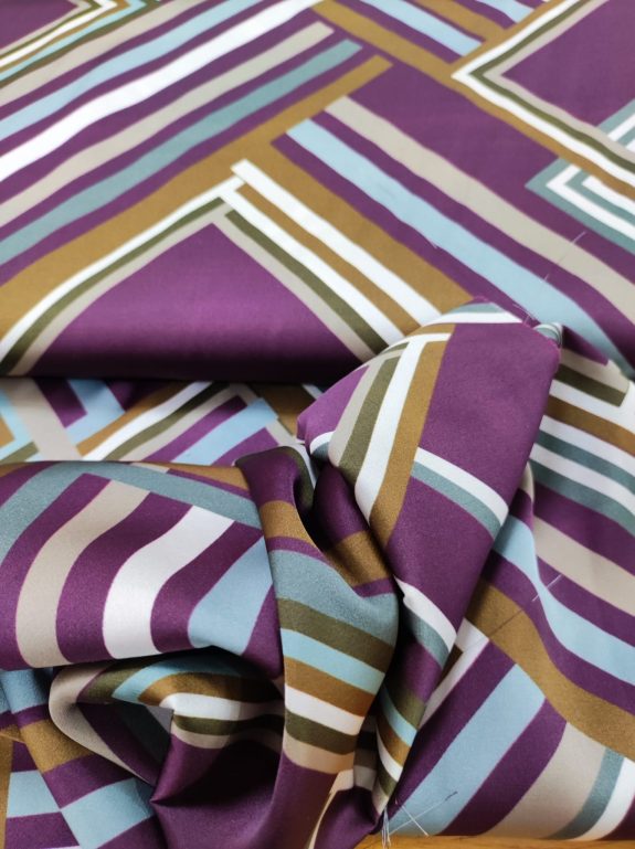 Viscosa morada geométricos - Imagen 2