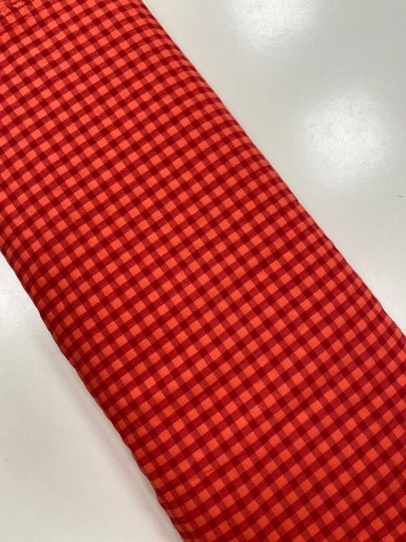 Sersuker rojo y naranja